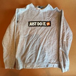 Nike crewneck